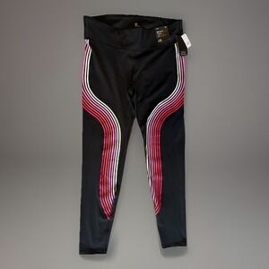 NWT GapFit Mid Rise Capri Leggings Grafiti Print Womens Size XL